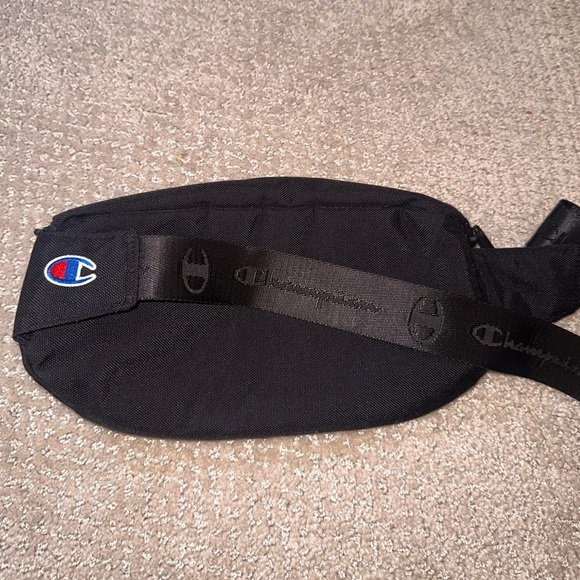 Champion Belt Bag/Fanny Pack in Black - Picture 2 of 6